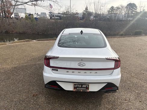 Used 2021 Hyundai Sonata SEL w/ Winter Weather Package image 7