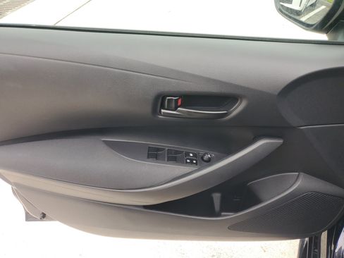 Used 2024 Toyota Corolla LE image 18