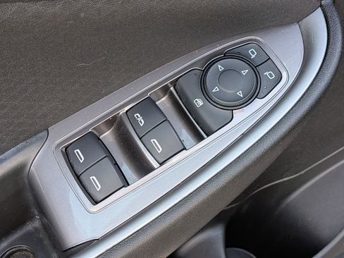 Used 2024 Chevrolet Malibu LT image 13