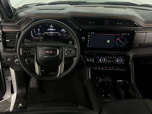 Used 2025 GMC Sierra 1500 AT4 w/ AT4 Premium Package image 15