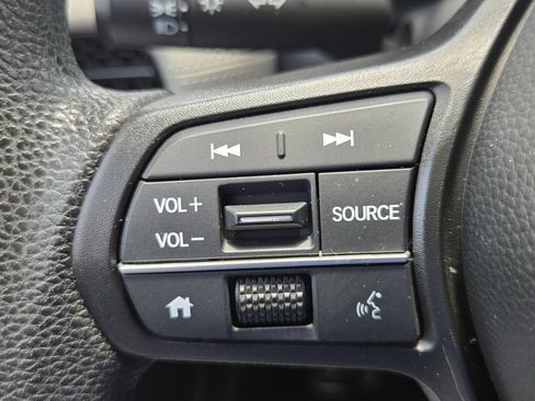 Certified 2024 Honda HR-V LX image 24
