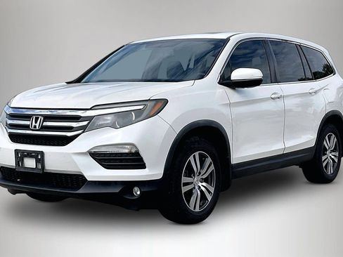 Used 2017 Honda Pilot EX-L image 2