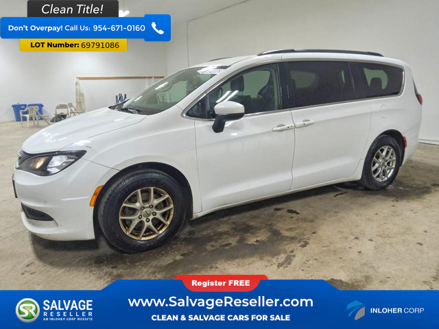 Used 2021 Chrysler Voyager Lxi FWD image 1