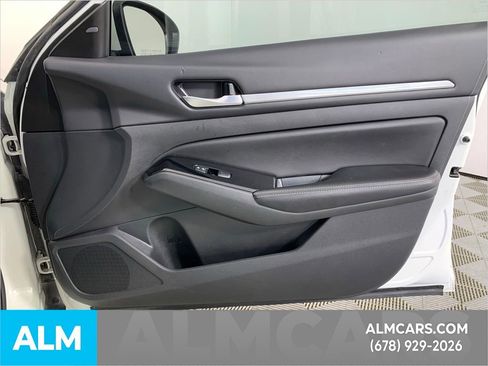 Used 2023 Nissan Altima 2.5 SV image 38