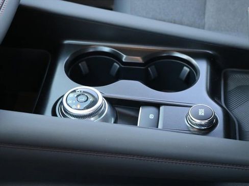 New 2026 Ford Explorer Active AWD/4WD image 30