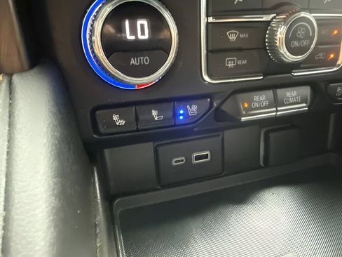 Used 2024 GMC Yukon AT4 w/ Max Trailering Package AWD/4WD image 13