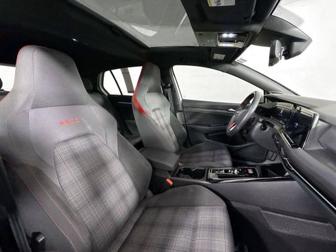 Used 2024 Volkswagen GTI SE FWD image 41