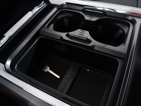 New 2025 Ford F350 Lariat w/ Lariat Ultimate Package image 35