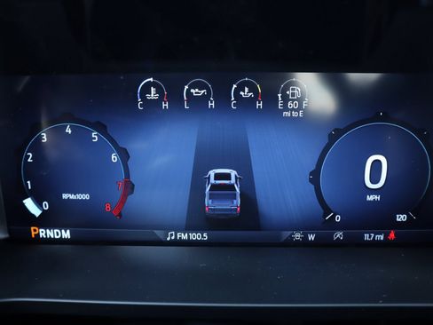 New 2025 Ford F150 XLT w/ Equipment Group 301A Standard image 4