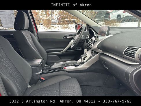 Used 2019 Mitsubishi Eclipse Cross LE image 21