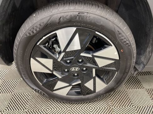 Used 2025 Hyundai Kona SEL image 35