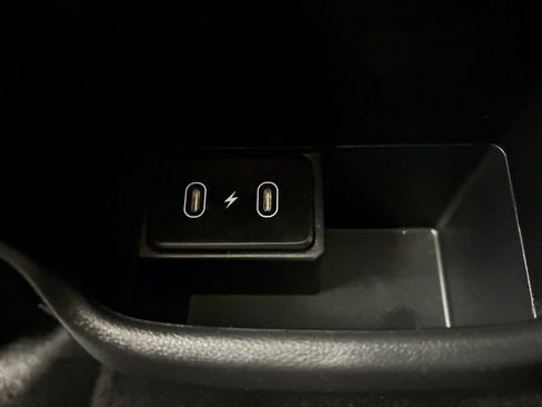 Used 2025 Hyundai Kona SEL FWD image 32