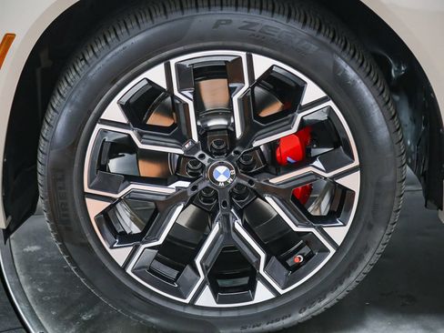 Used 2025 BMW X3 xDrive30i w/ Premium Package AWD/4WD image 10