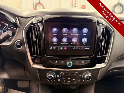 Used 2023 Chevrolet Traverse LT image 23