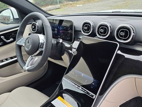 New 2026 Mercedes-Benz C 300 4MATIC Sedan image 10