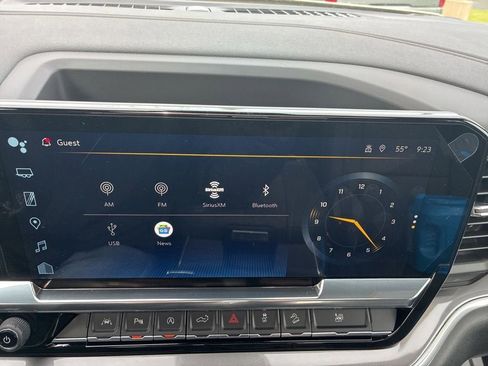 New 2026 Chevrolet Silverado 1500 High Country w/ Technology Package AWD/4WD image 14