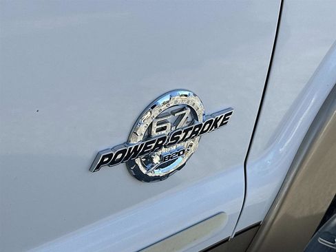 Used 2014 Ford F250 Lariat w/ Lariat Ultimate Package image 8