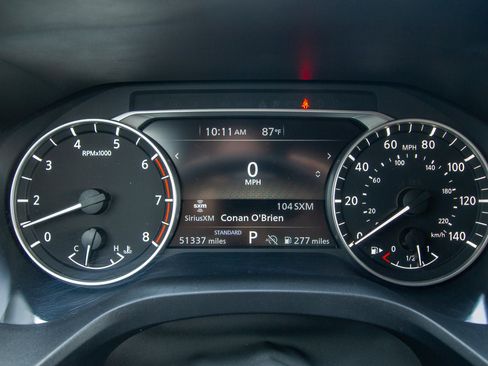 Used 2024 Nissan Rogue SV FWD image 20