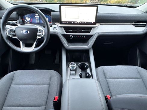 Certified 2026 Ford Explorer Active RWD image 21