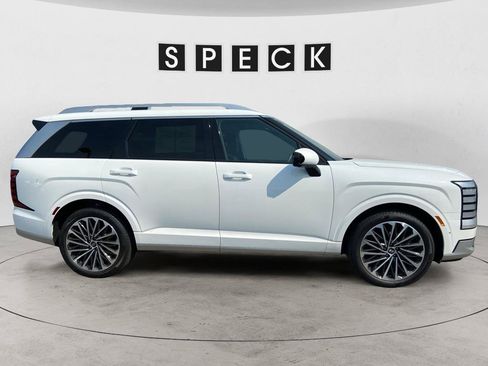 Certified 2026 Hyundai Palisade Calligraphy AWD/4WD image 3