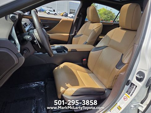 Used 2019 Lexus ES 350 w/ Accessory Package 2 FWD image 9