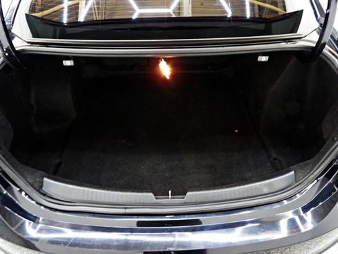 Used 2020 Chevrolet Malibu LT image 13