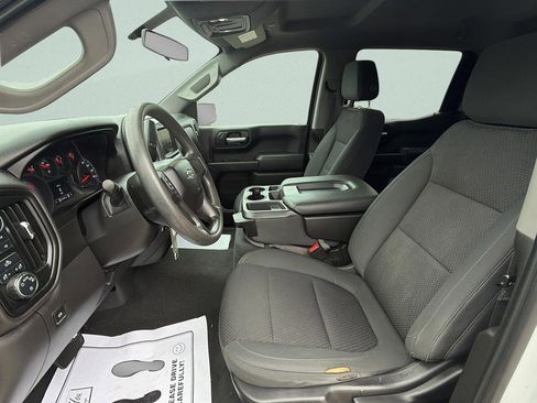 Used 2021 Chevrolet Silverado 1500 Custom Trail Boss AWD/4WD image 18