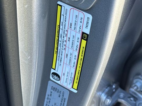 New 2026 RAM 1500 4x4 Crew Cab image 25