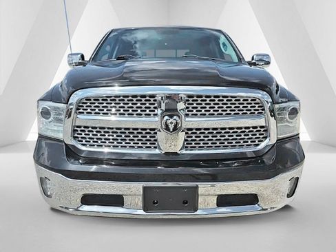 Used 2015 RAM 1500 Laramie w/ Convenience Group AWD/4WD image 2