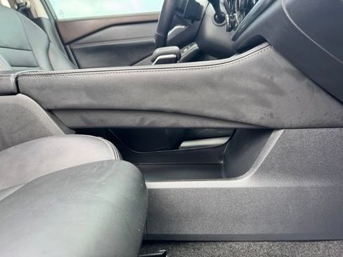Used 2023 Nissan Rogue SL w/ SL Premium Package AWD/4WD image 30