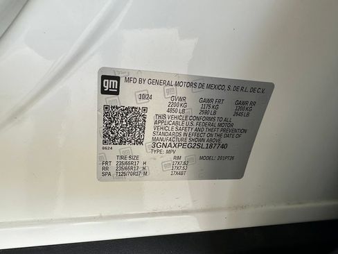 Used 2025 Chevrolet Equinox LT w/ Convenience Package II AWD/4WD image 39