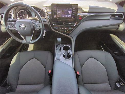 Used 2024 Toyota Camry LE image 17