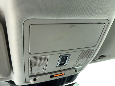 Used 2022 Land Rover Discovery Sport S image 38