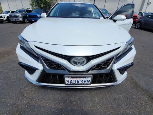 Used 2022 Toyota Camry XSE FWD image 32