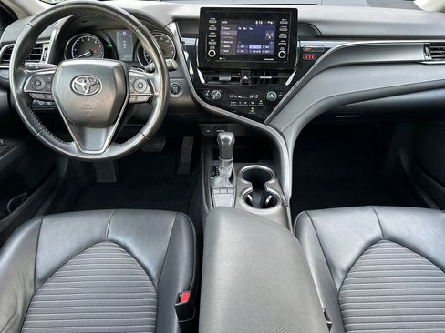 Used 2023 Toyota Camry SE w/ Convenience Package image 15