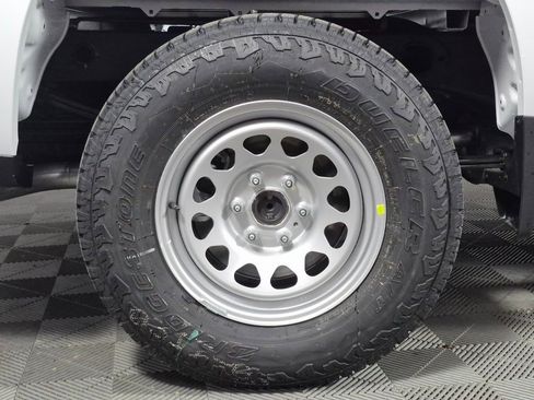 New 2026 Chevrolet Silverado 1500 W/T image 21