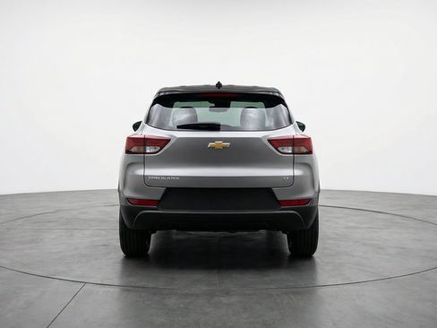 Used 2025 Chevrolet TrailBlazer LT FWD image 7