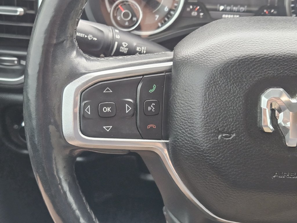 Used 2019 RAM 1500 Laramie AWD/4WD image 27