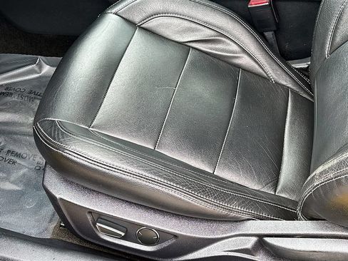 Used 2017 Ford Mustang GT RWD image 18