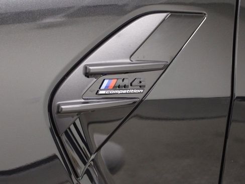 Used 2022 BMW M4 xDrive Competition w/ Executive Package image 21