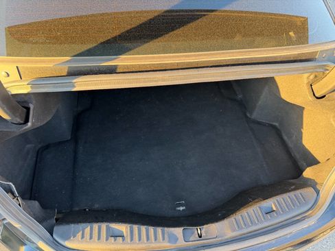 Used 2017 Lincoln MKZ Premiere image 19