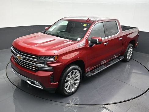 Used 2020 Chevrolet Silverado 1500 High Country w/ Technology Package AWD/4WD image 15