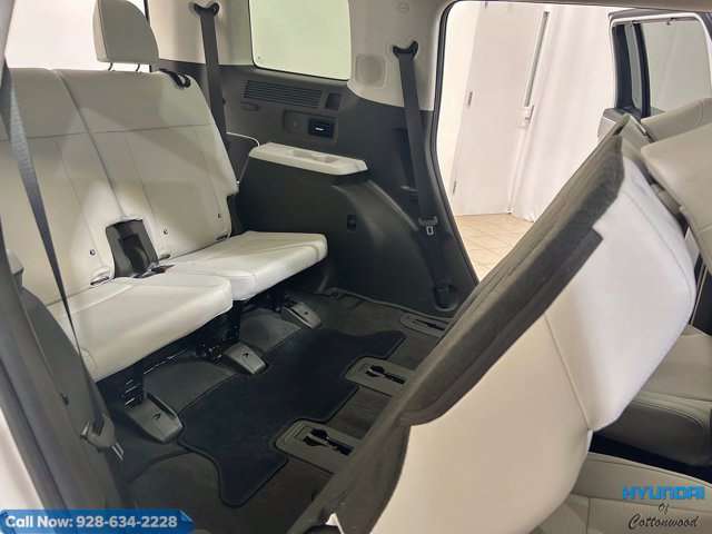Used 2025 Hyundai Santa Fe Calligraphy AWD/4WD image 23