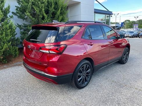 Used 2022 Chevrolet Equinox RS w/ RS Leather Package AWD/4WD image 7