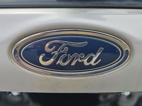 Used 2016 Ford Focus SE image 22