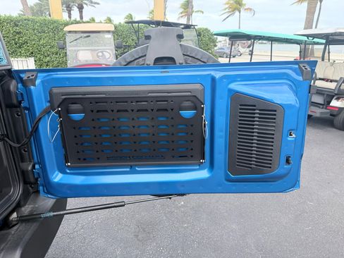 Used 2022 Ford Bronco Outer Banks image 18