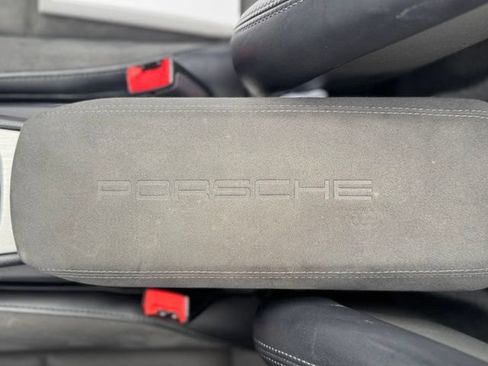 Certified 2021 Porsche 718 Boxster Spyder w/ Light Design Package RWD image 33