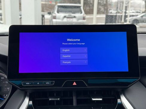 Certified 2024 Toyota Venza Nightshade image 37