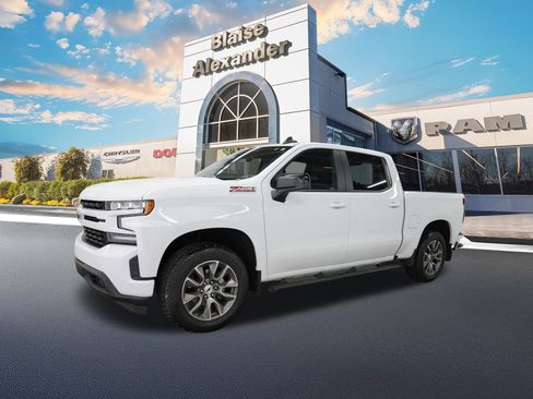 Used 2022 Chevrolet Silverado 1500 RST image 9