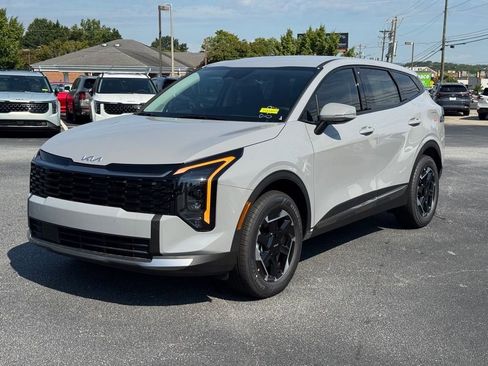 New 2026 Kia Sportage S AWD/4WD image 6